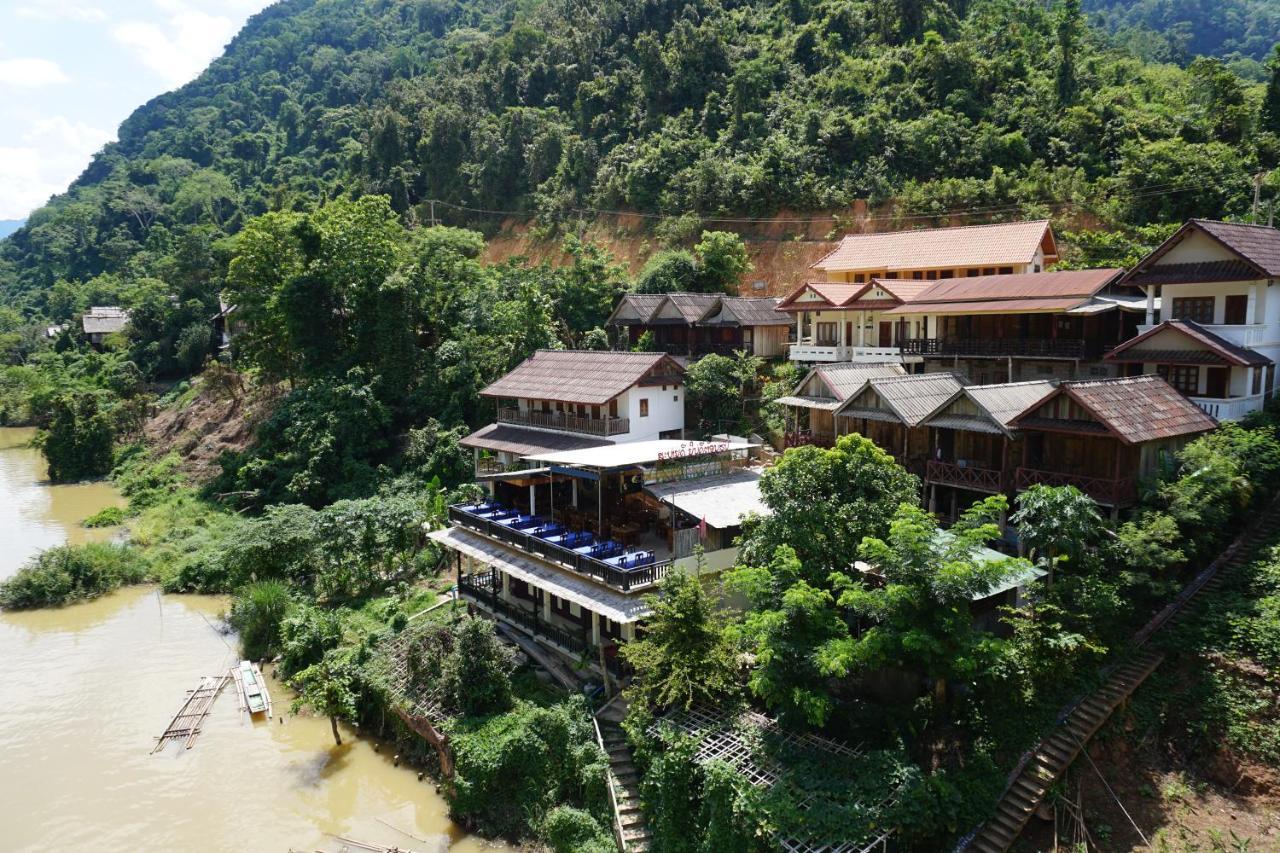 Hôtel Sunrise Bungalow à Nongkhiaw Extérieur photo